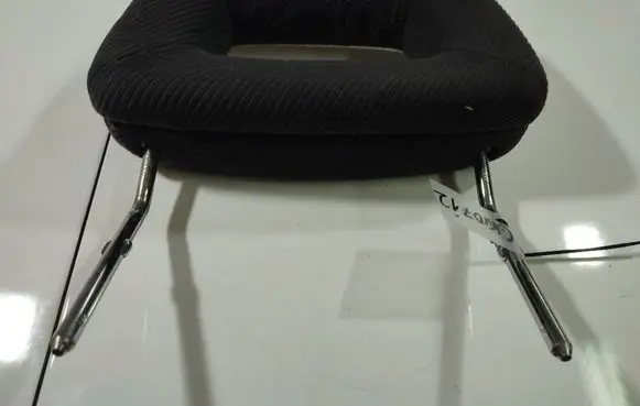 Audi 80 90 S2 B4 Front seat headrest 