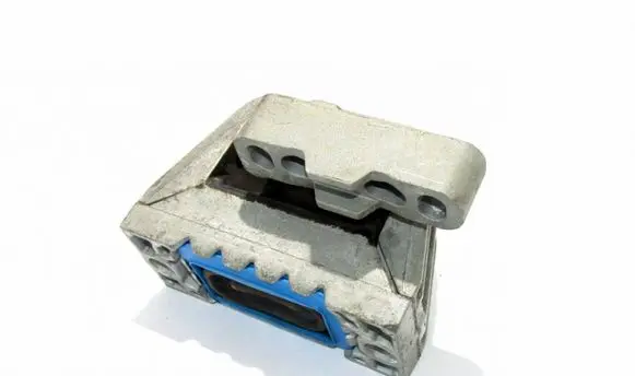 Volkswagen PASSAT B6 Engine mount bracket 1K0199262P