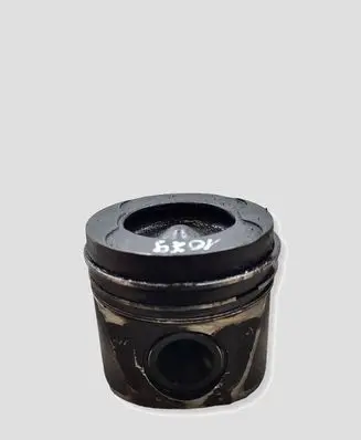 Mercedes-Benz E W212 Piston 651