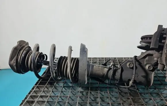 Front shock absorber/damper
