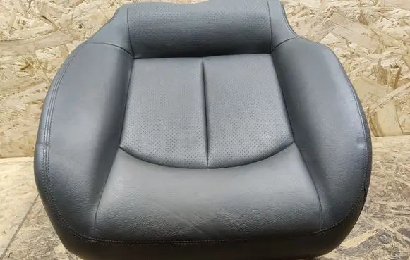 Mercedes-Benz CLK A209 C209 Rear seat A2099200450