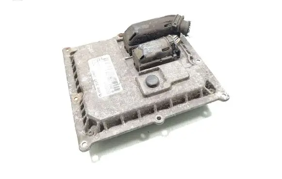 Smart ForTwo I Engine control unit/module 0003107V007 0261205005