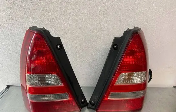 Subaru Forester SG Rear/tail lights set 