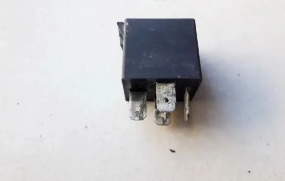 Volvo V50 Other relay SCB1M1240