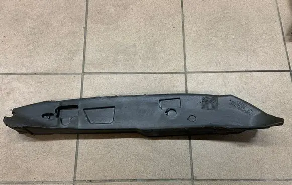 Audi A3 S3 8V Fender foam support/seal 8V5864235