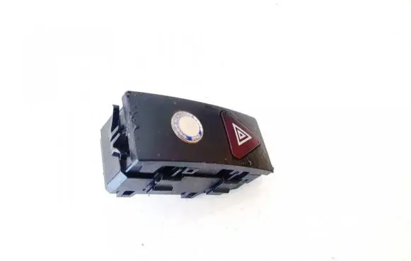Mercedes-Benz E W212 Hazard light switch 2129052300 33692512
