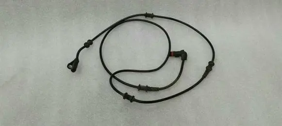 Dodge Challenger ABS rear brake sensor 04779457AB