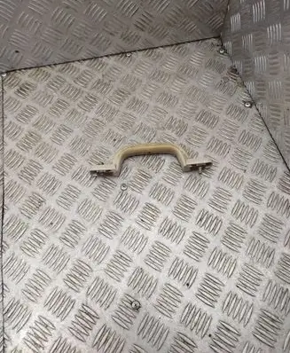 Toyota Land Cruiser (FJ60) Front interior roof grab handle