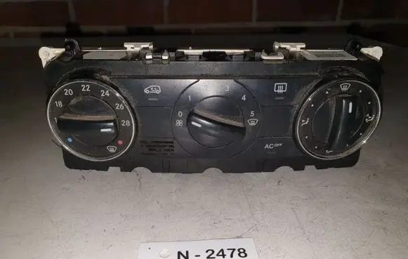 Mercedes-Benz A W168 Climate control unit A1698301385