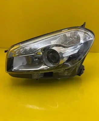 Nissan Qashqai Headlight/headlamp 26010BR60B