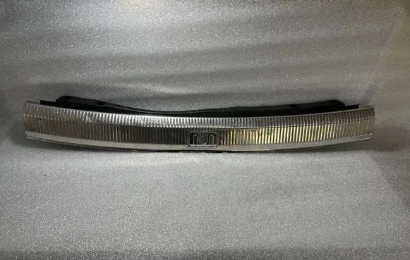 Audi A6 S6 C6 4F Trunk/boot sill cover protection 4F9864483