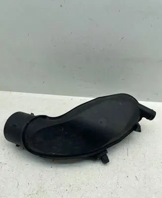 Audi A6 S6 C4 4A Air intake hose/pipe 078133356F 3915268906