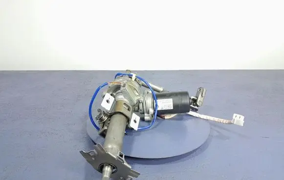 Toyota Avensis Verso Steering wheel axle 45200-05472