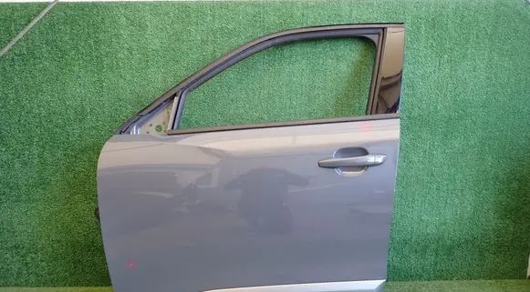 Peugeot 2008 II Front door 