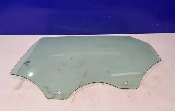 Volvo S90, V90 Rear door window glass 31365838
