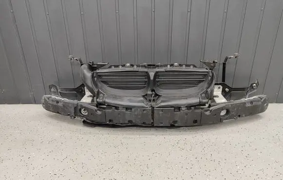 BMW 5 E60 E61 Front bumper cross member 7178080 717808003 13232811