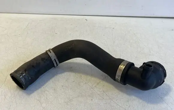 Mercedes-Benz Vito Viano W447 Engine coolant pipe/hose A4475010982
