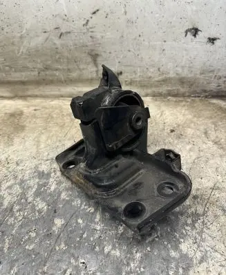 Toyota Verso Gearbox mount