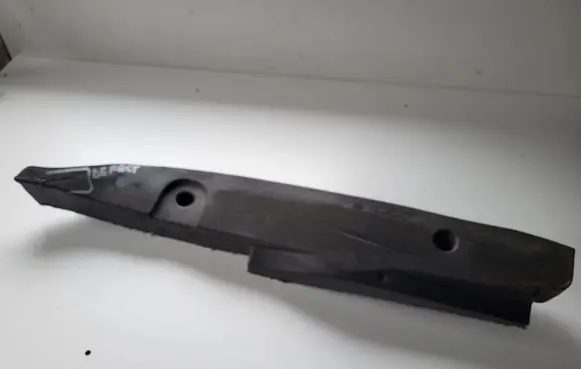 Skoda Octavia Mk3 (5E) Fender foam support/seal 