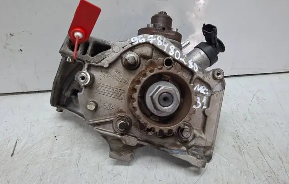 Peugeot 3008 II Fuel injection high pressure pump S27610694 0445010739