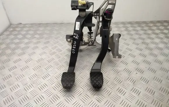 Audi A6 S6 C6 4F Pedal assembly 4F1721117F 4F1721316