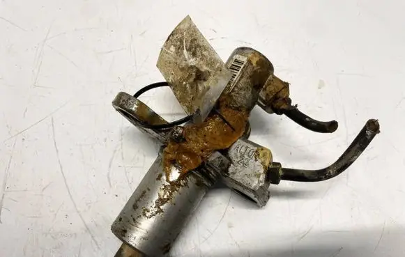 Ford S-MAX Master brake cylinder ALTUR22