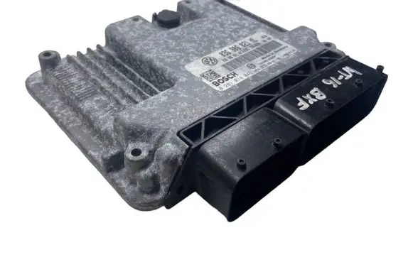 Volkswagen Touran I Engine control unit/module 03G906021ML 0281014046 1039S18924