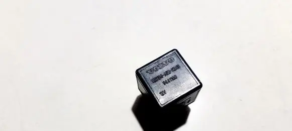 Volvo S60 Other relay 9441160 v23134-a52-x345