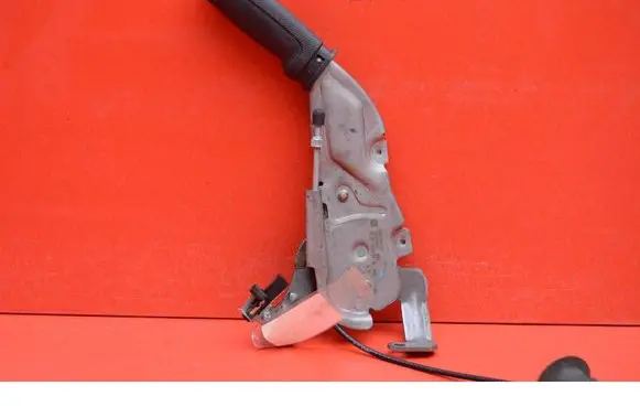 Opel Corsa E Handbrake/parking brake lever assembly 13432663