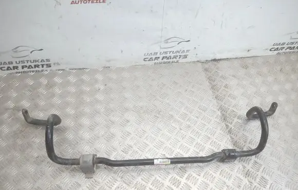 Renault Captur Front anti-roll bar/sway bar 546113546R
