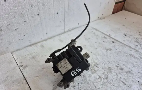 Mercedes-Benz E W210 Coolant heater A6111500004
