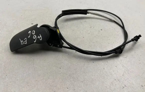 Audi A6 S6 C6 4F Engine bonnet (hood) release handle 
