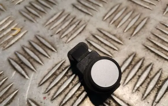 BMW 1 E81 E87 Parking PDC sensor 6935597