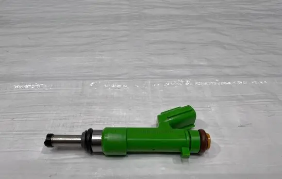Suzuki Swift II Fuel main line pipe