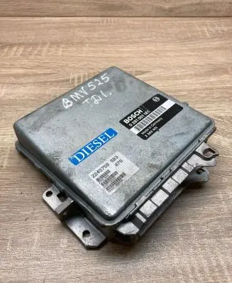 BMW 5 E34 Engine control unit/module ECU 2243421 0281001181