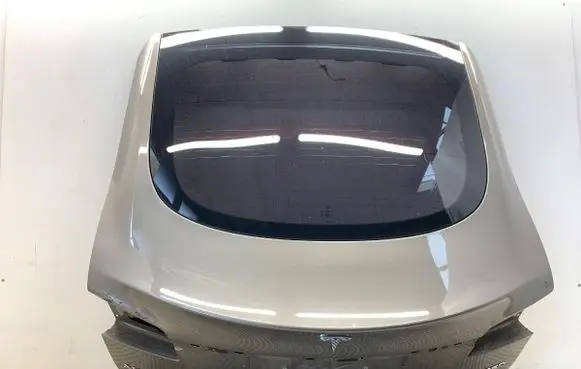 Tesla Model S Tailgate/trunk/boot lid