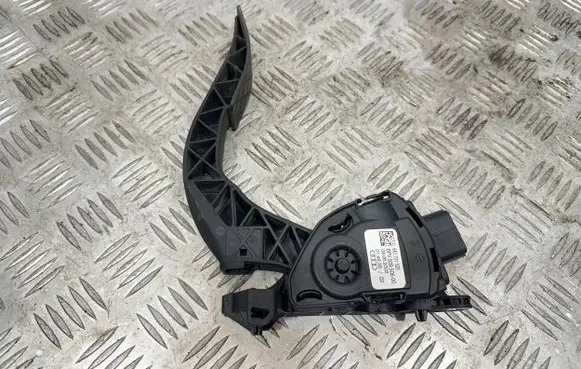 Audi A4 S4 B8 8K Accelerator throttle pedal 8K1721523