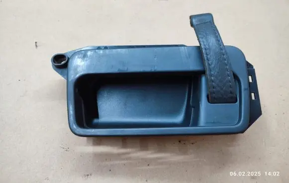 Volvo XC90 Tailgate trunk handle 8652550