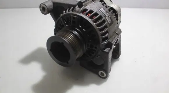 Volvo S40, V40 Generator/alternator 101221-5571