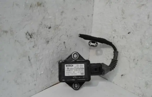 Audi A8 S8 D3 4E ESP acceleration yaw rate sensor 8E0907637A 0265005245