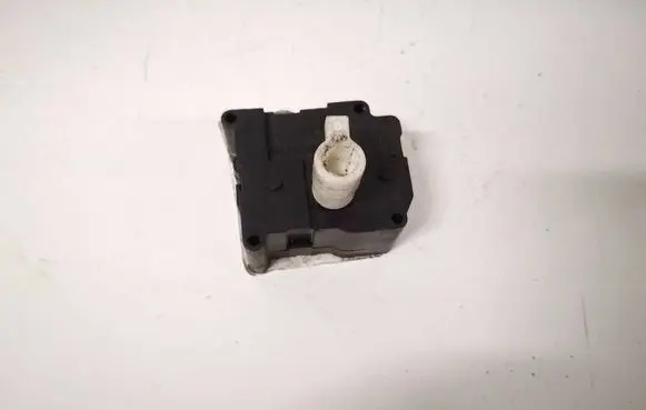 Volkswagen Phaeton Air flap motor/actuator 0637008690