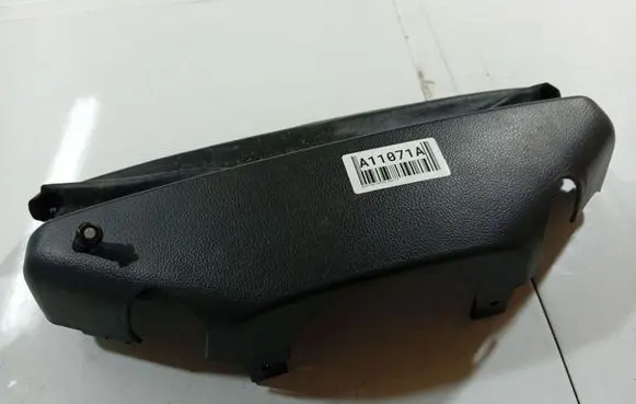 Chevrolet Captiva Steering wheel column trim 96630096