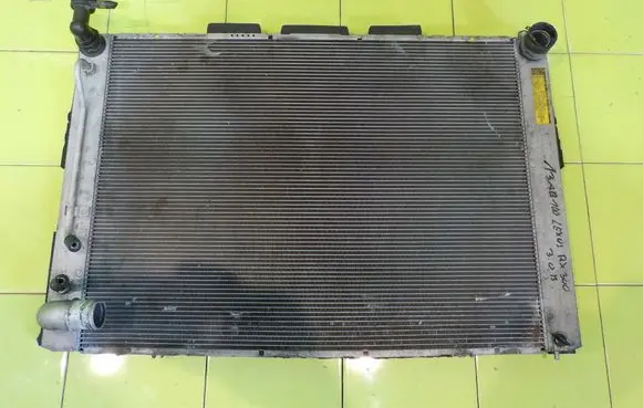 Lexus RX 300 Coolant radiator 13AB100 B15CC53654814779B