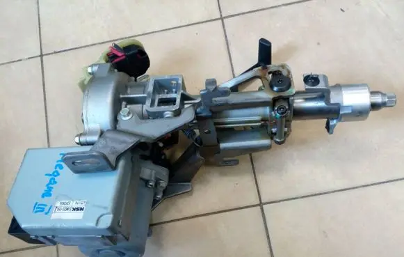 Renault Megane III Steering wheel axle set 488103218R