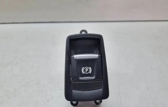 BMW 2 F46 Hand brake release handle 9385001