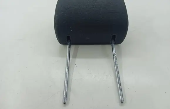 Mercedes-Benz B W245 Front seat headrest 