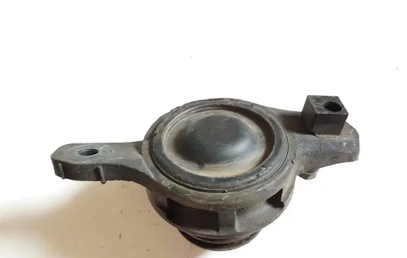 Subaru XV Engine mount bracket 41022FJ010