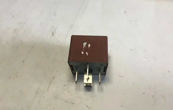 Renault Laguna I Other relay 03612