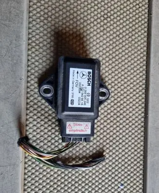 Mercedes-Benz Vito Viano W638 ESP acceleration yaw rate sensor A0025426618