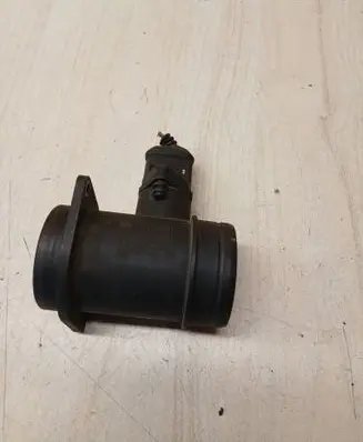 Volkswagen PASSAT B5.5 Mass air flow meter 0281002216 028906461